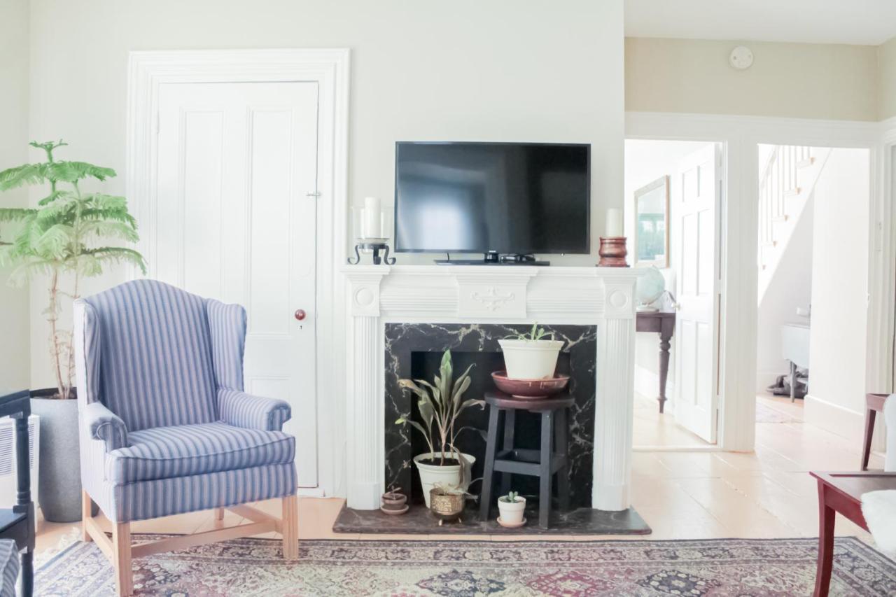 Honeysuckle Suite Apartment In Downtown Rockland Ngoại thất bức ảnh