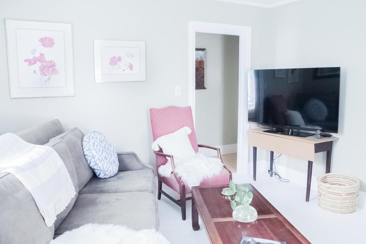 Honeysuckle Suite Apartment In Downtown Rockland Ngoại thất bức ảnh