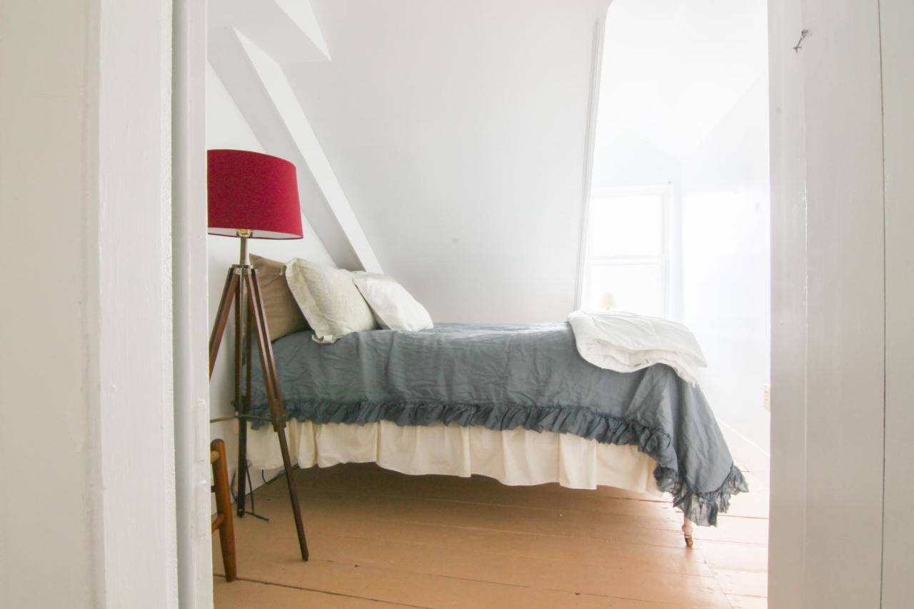 Honeysuckle Suite Apartment In Downtown Rockland Ngoại thất bức ảnh